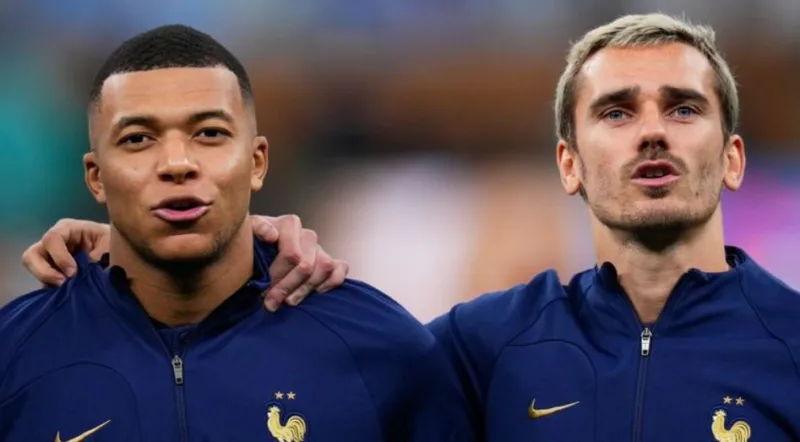 Mbappe girizi