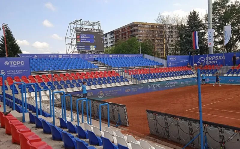Tenis bl