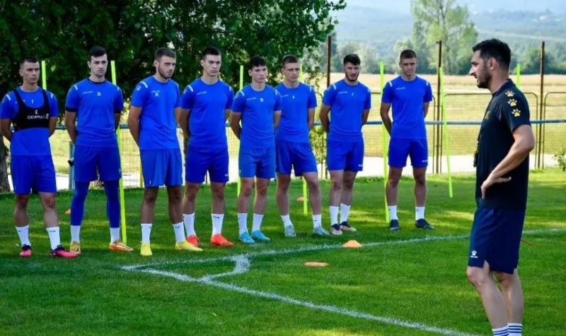 Siroki prijate