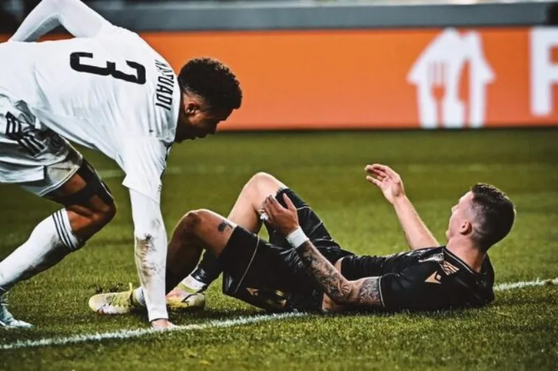 Legia zrinjski 1