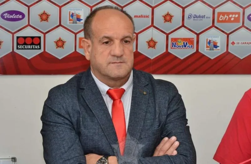 Senad mujk