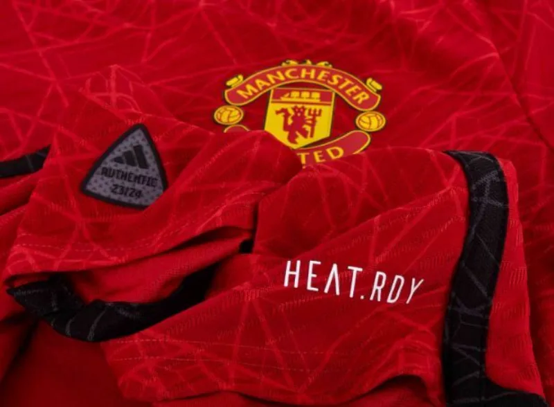 Manchester united adidas