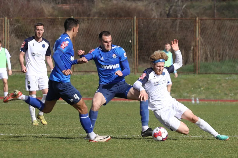 Siroki brijeg zeljeznicar 1