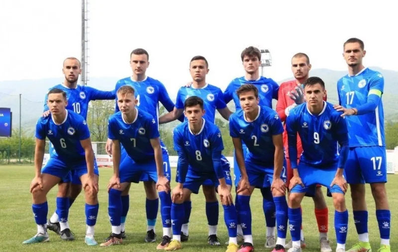 U19