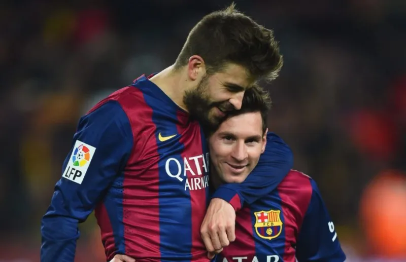 Lionel messi gerrard pique barcelona