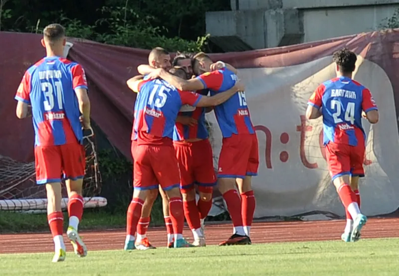 Fk tuzla city fk borac012