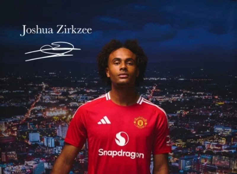 Joshua Zirkzee MAN UTD