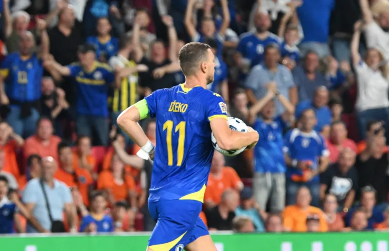 DZEKO E