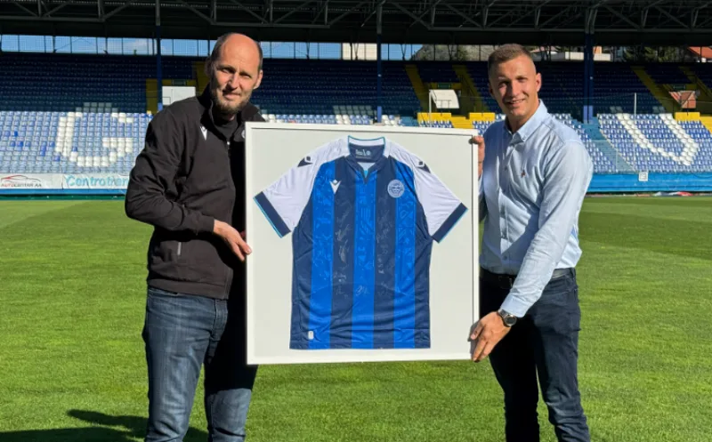 FK Zeljeznicar aukcija