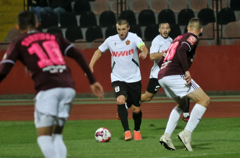 Fk sloboda fk sarajevo012