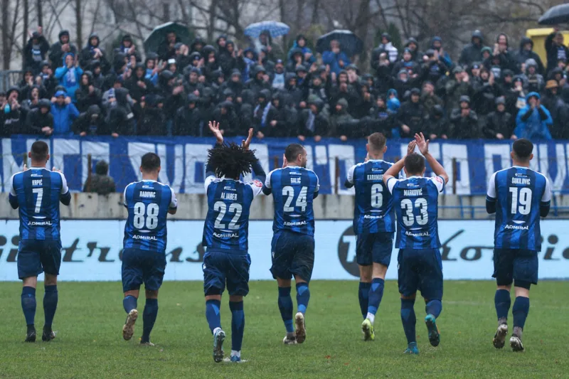 Zeljeznicar manijaci