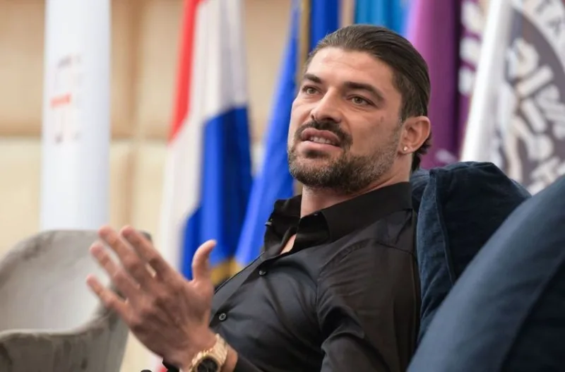 Andy bara