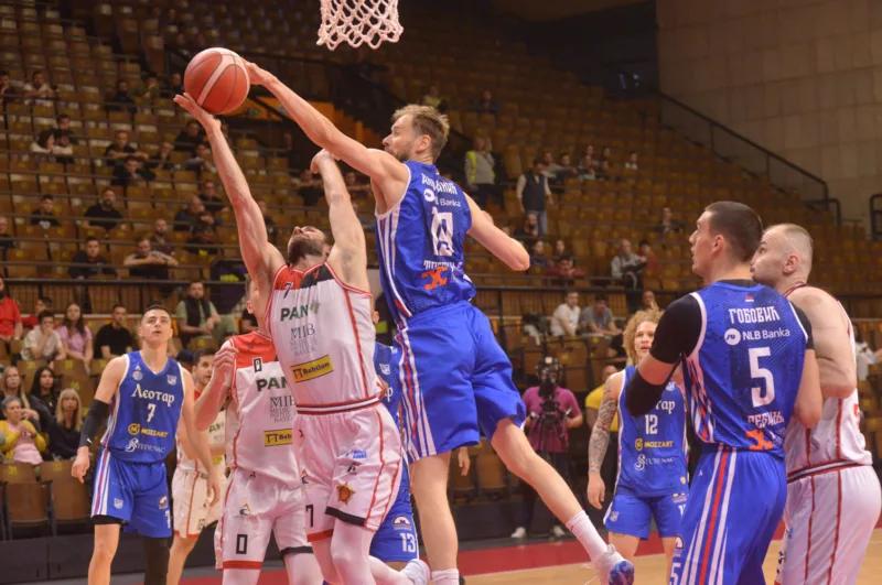 Okk sloboda kk leotar011