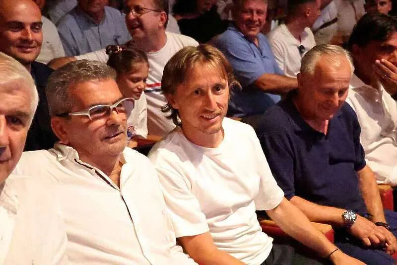 Blaz sliskovic luka modric