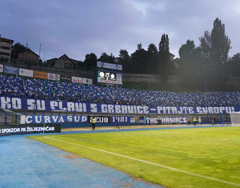 Manijaci juzna tribina jug zeljeznicar