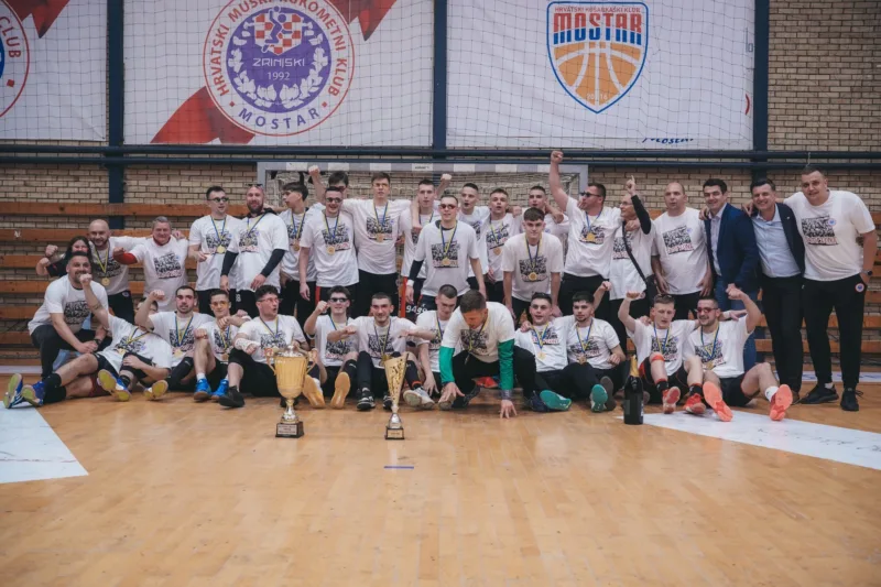Hmrk zrinjski mostar
