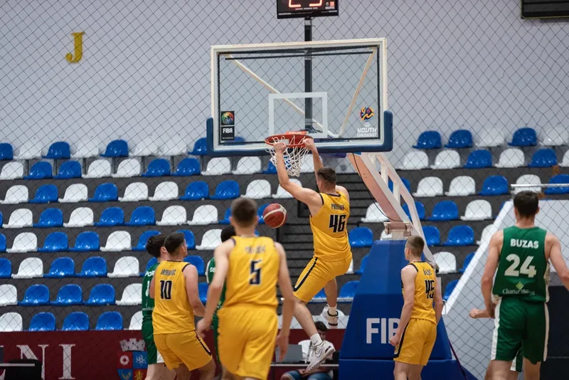 Kosarka bih u18