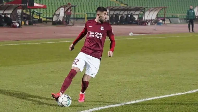 Benjamin Tatar