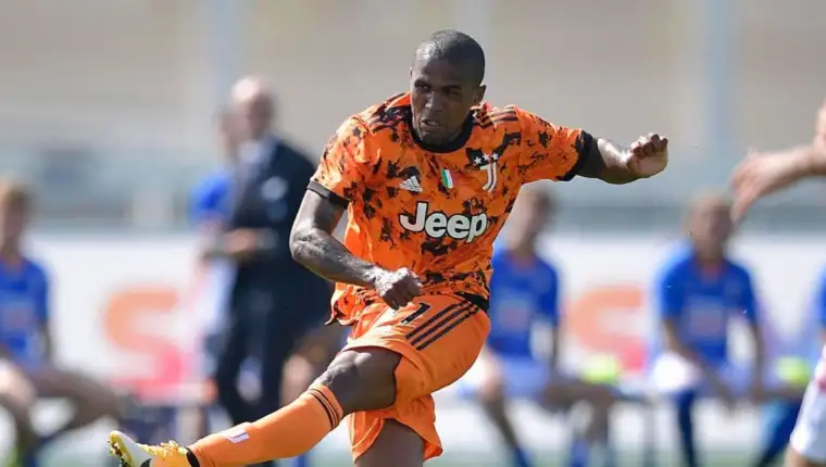 Douglas costa1