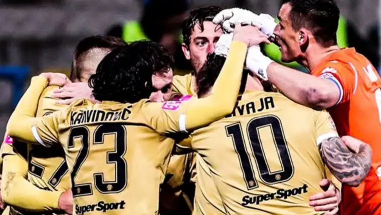 Hajduk 4