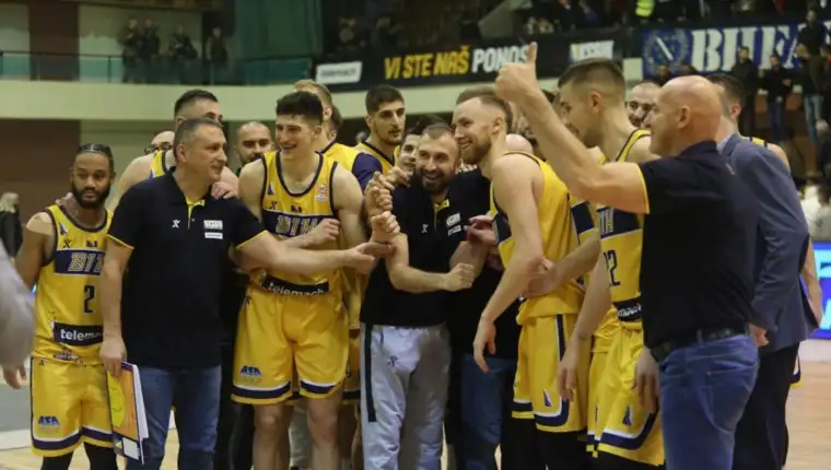 Zmajevi kos1