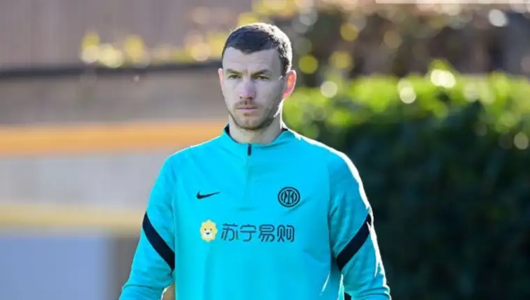 Dzeko 8 2