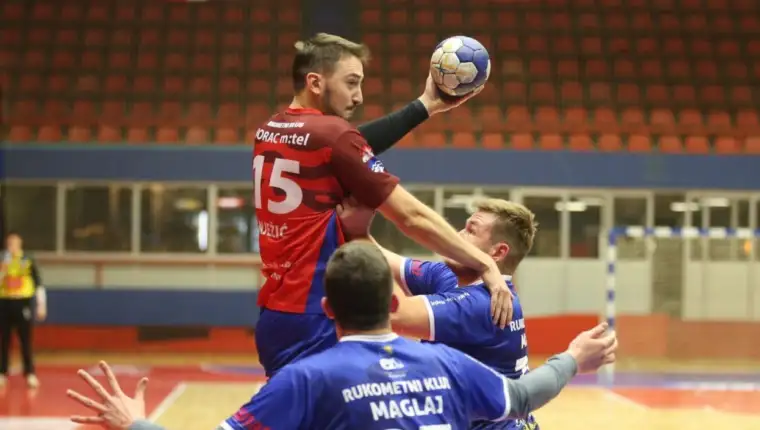Borac ruk1