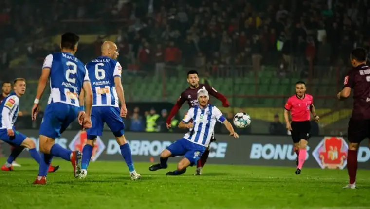 Derbi 4