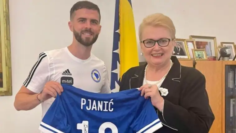 Pjanic 6