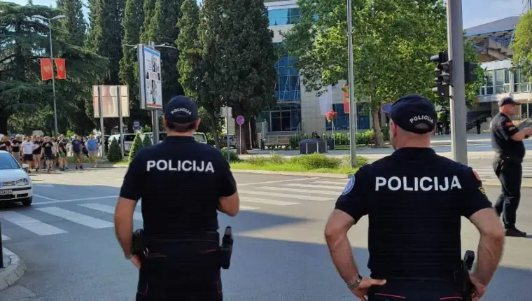 Policija cg