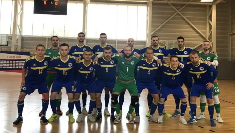 Futsal44
