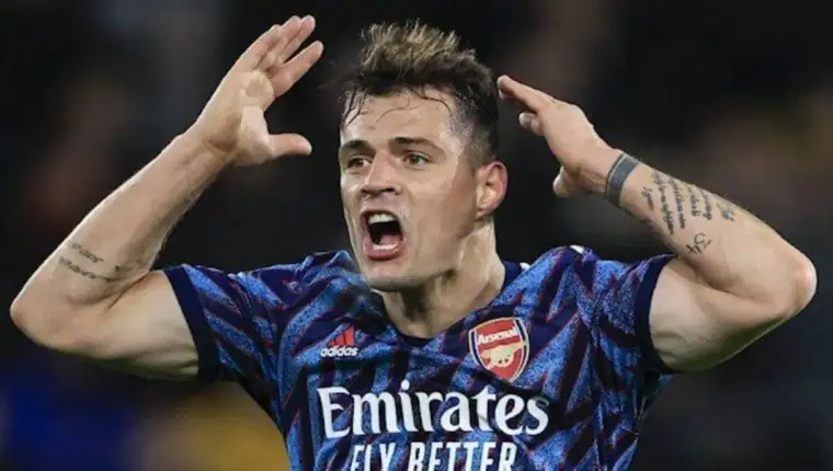 Xhaka 3
