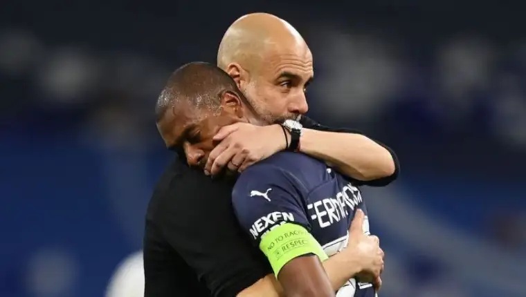 Fernandinho1