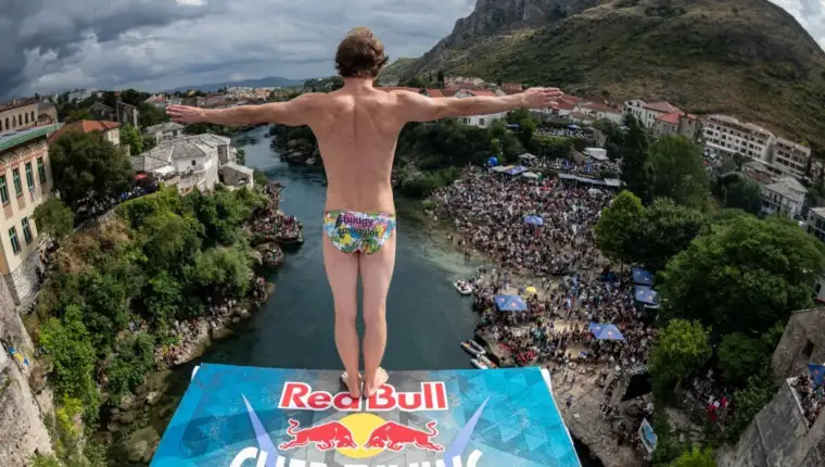 Red bull 1 2