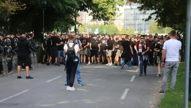 Hz1 3