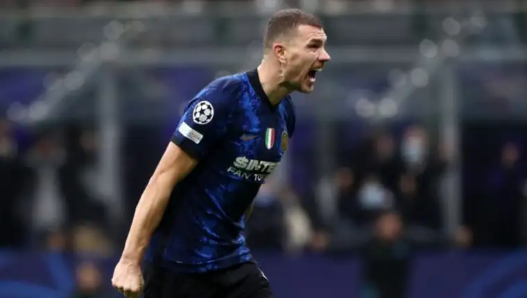 Dzeko15