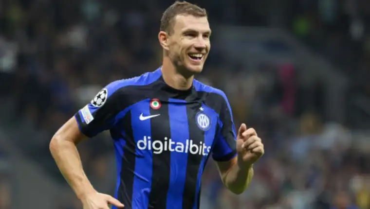 Dzeko12 1
