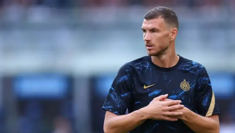 Dzeko454