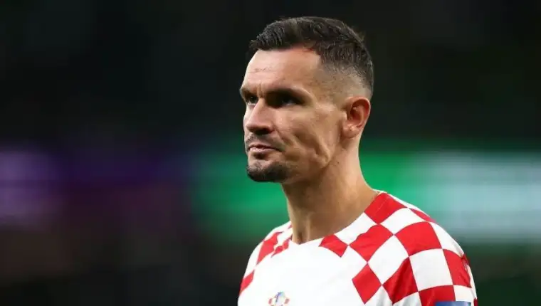 Lovren3