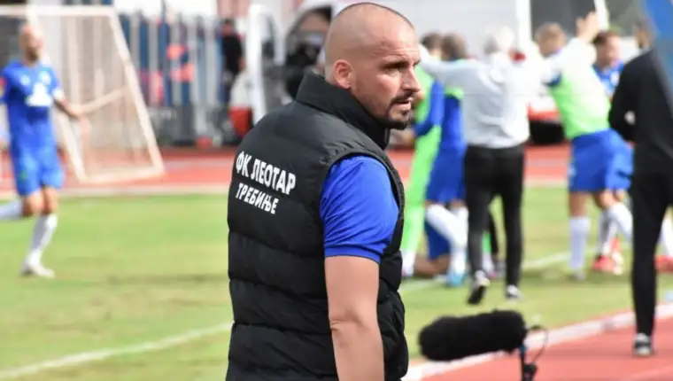 Marko maksimovic trica