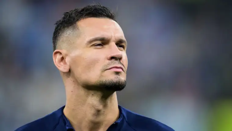 Lovren1