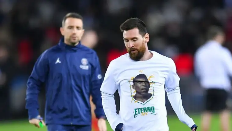 Messi15