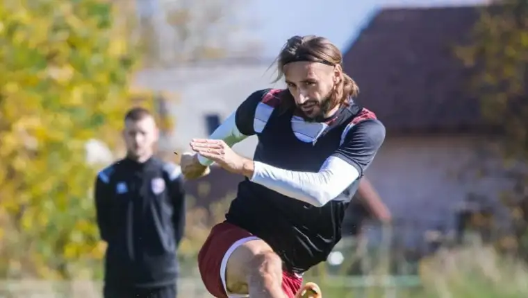 Ahmetovic3