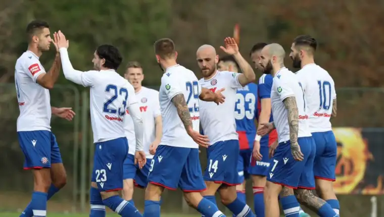 Hajduk 1