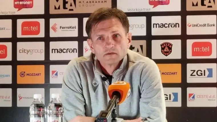 Krunoslav red press