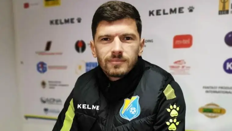 Pekija2