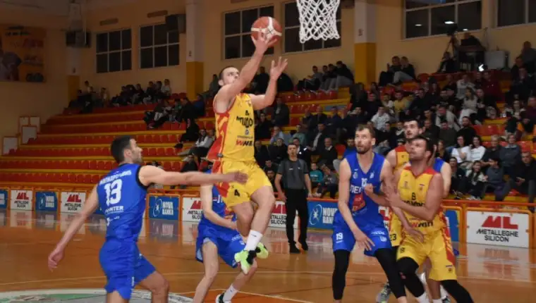Mladost leotar