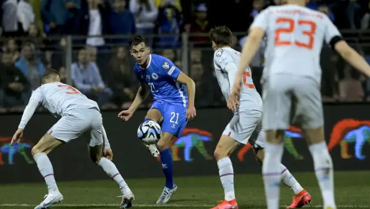 Amar dedic3