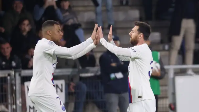 Mbappe messi