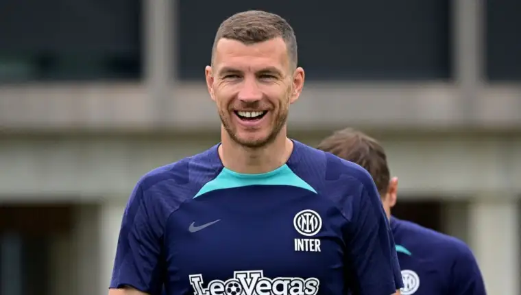 Dzeko21